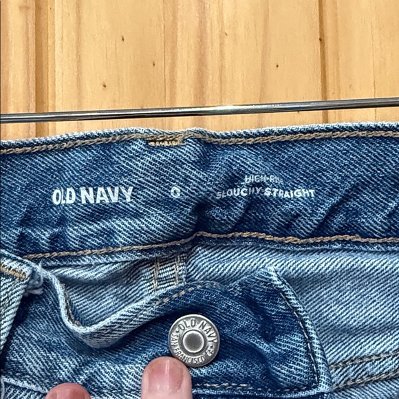 Old Navy Light Blue Distressed Ankle Jeans - Picture 2 of 4